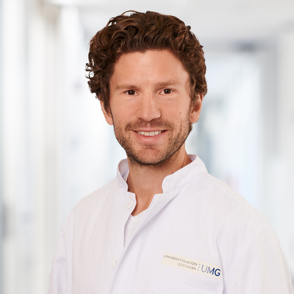 Prof. Dr. med. Moritz Schnelle, Ph.D.